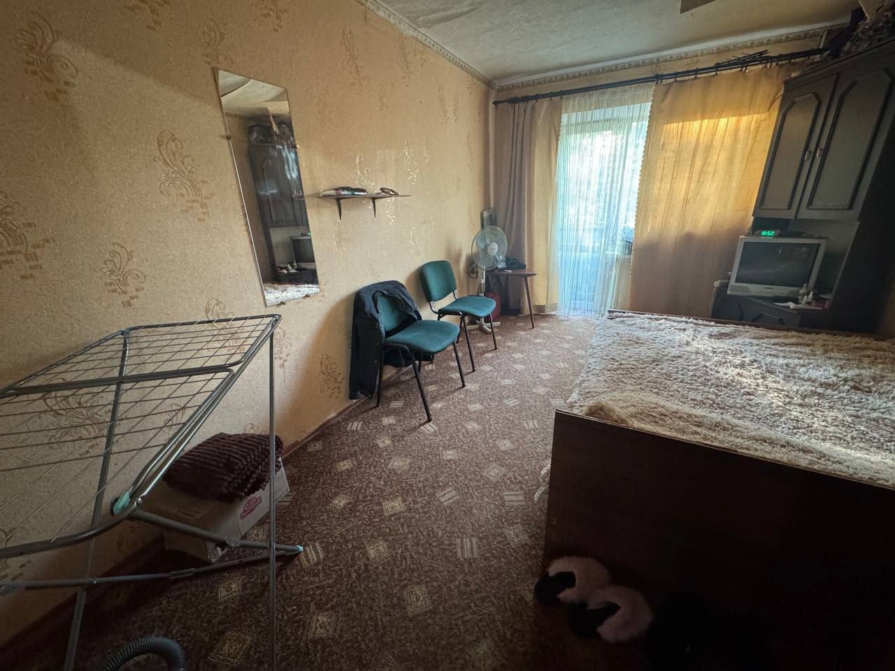 🏡 Продам 2-комнатную квартиру улица Рислянда. 📍 Локация: район Городка 📏 Площадь: 45 м² 🏢 Этаж: 4/5 ✨ Описание: ✅ жилое состояние ✅ окна, трубы м/п ✅ Отличное расположение - рядом школа, магазин, детский сад, остановка. 💰 Цена: 4 900 000 ₽ 📞 Контакт: +7 9592836346...