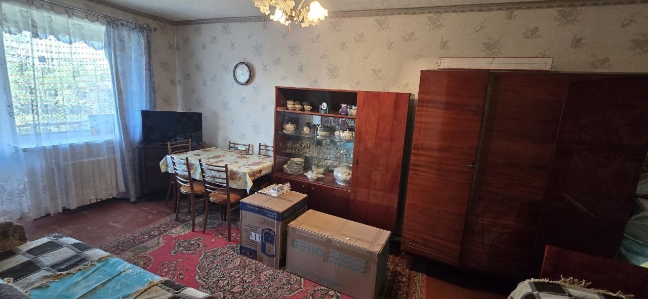 Продам 1-комнатную квартиру кв. Солнечный. 5/5. 31/19/6. Не угловая. Санузел совмещен. Новые пластиковые окна. Крыша отремонтирована в этом году. Состояние жилое. .+7(959)138-09-56 (telegram) Надежда‼️...